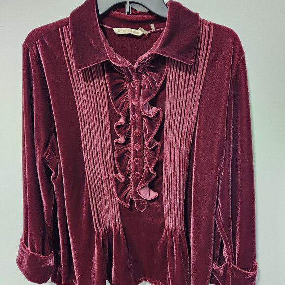 Soft Surroundings Tops - Soft Surroundings Vintage Ruffle Look Velvet Top- Cranberry Color- Large